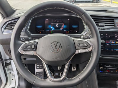 2023 Volkswagen Tiguan 2.0T SE R-Line Black