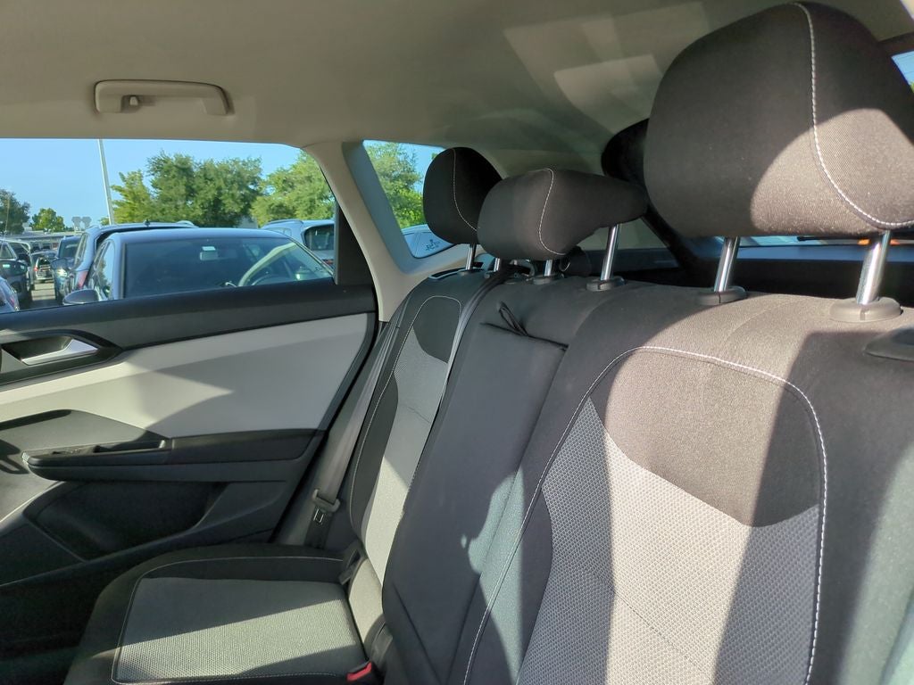 2022 Volkswagen Taos 1.5T S