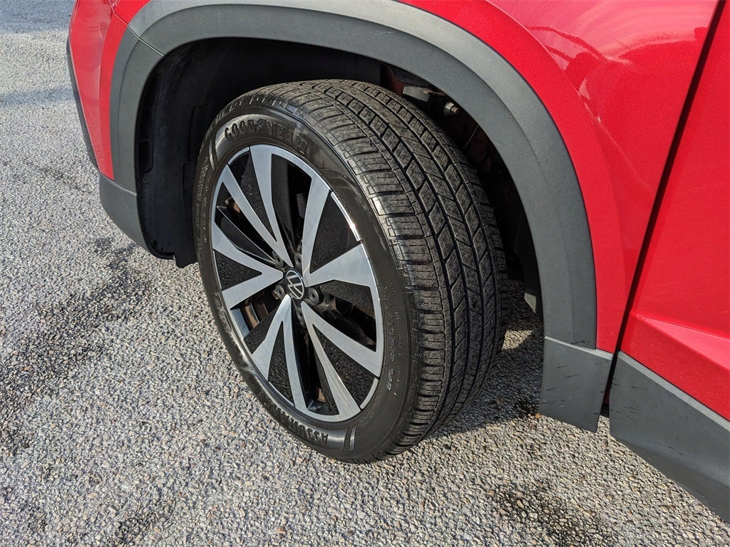 2023 Volkswagen Taos 1.5T SE