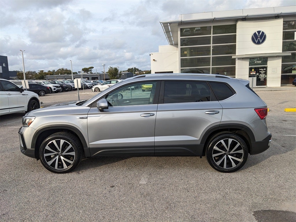 2023 Volkswagen Taos 1.5T SE