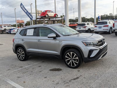 2023 Volkswagen Taos 1.5T SE