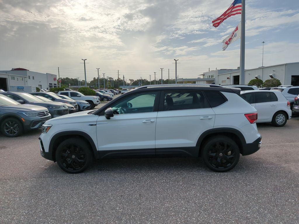 2023 Volkswagen Taos 1.5T SE