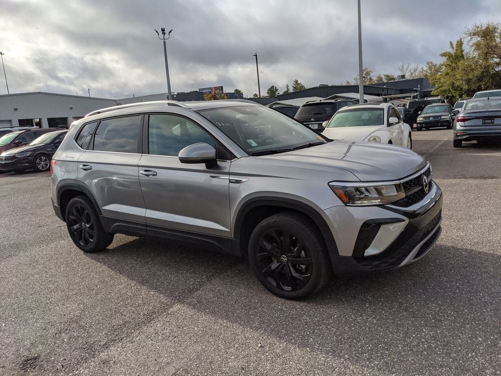 2023 Volkswagen Taos 1.5T SE