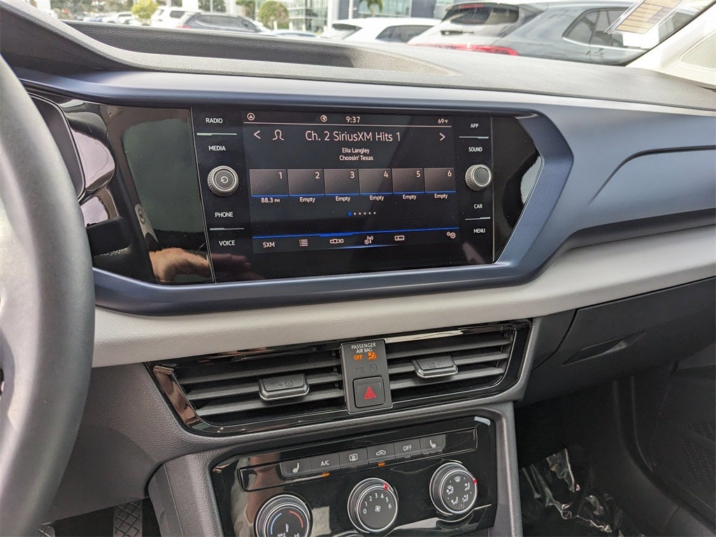 2023 Volkswagen Taos 1.5T SE