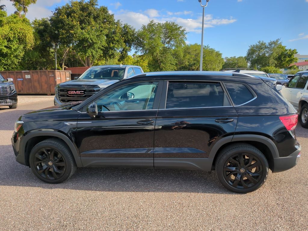 2023 Volkswagen Taos 1.5T SE