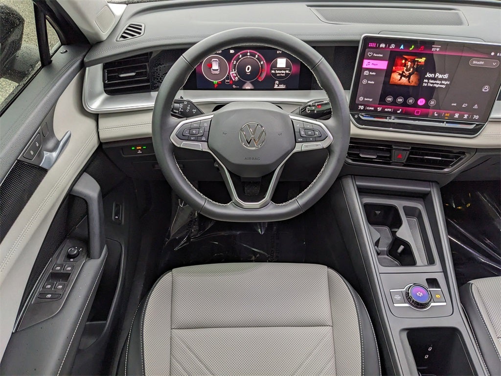 2025 Volkswagen Tiguan 2.0T SE