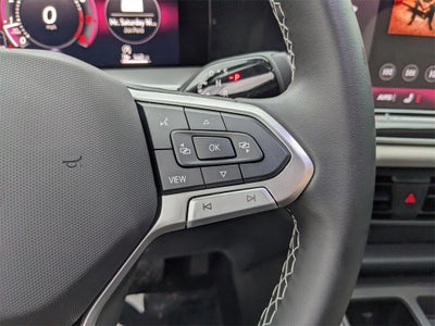 2025 Volkswagen Tiguan 2.0T SE