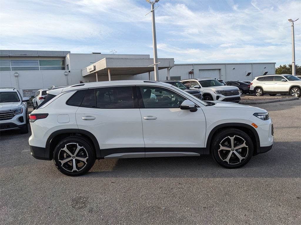 2026 Volkswagen Tiguan 2.0T SE