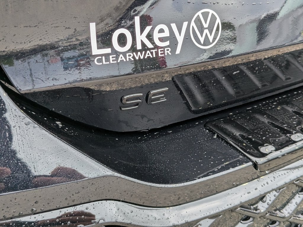 2026 Volkswagen Tiguan SE R-Line Black