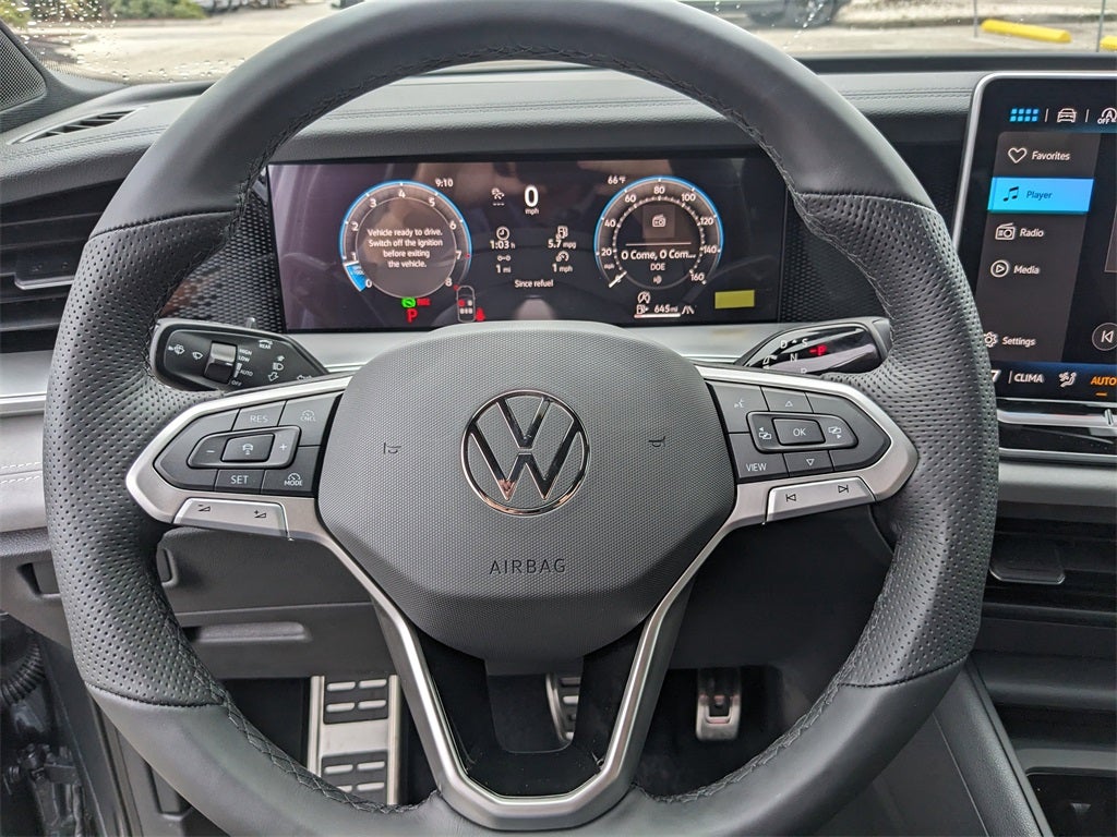 2026 Volkswagen Tiguan 2.0T SE R-Line Black