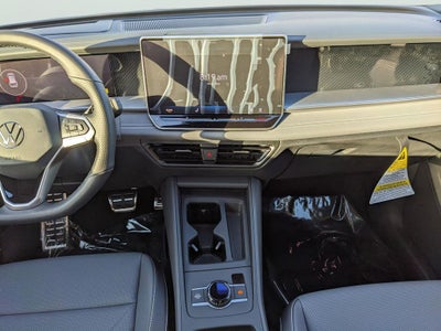 2026 Volkswagen Tiguan 2.0T SE R-Line Black
