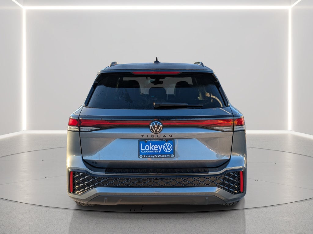 2026 Volkswagen Tiguan SE R-Line Black