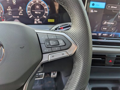 2026 Volkswagen Tiguan 2.0T SE R-Line Black