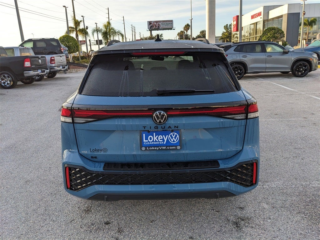 2026 Volkswagen Tiguan 2.0T SE R-Line Black