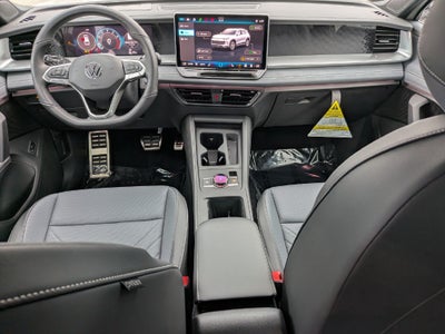 2026 Volkswagen Tiguan SE R-Line Black