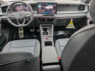 2026 Volkswagen Tiguan SE R-Line Black