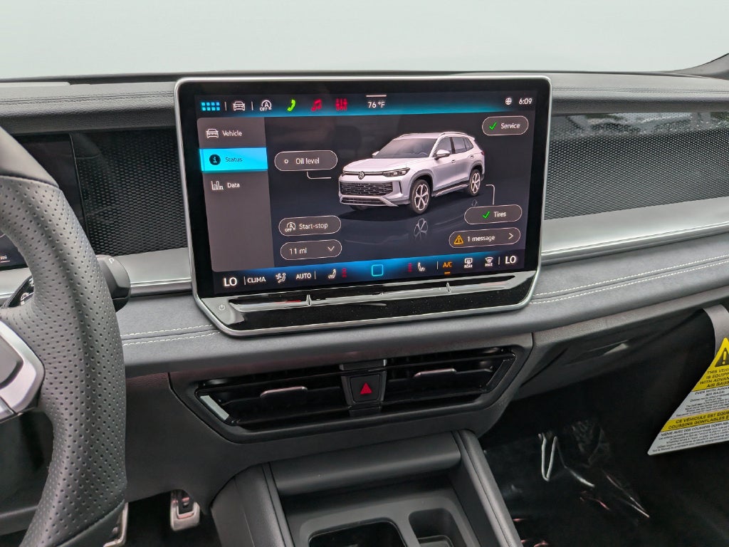 2026 Volkswagen Tiguan SE R-Line Black