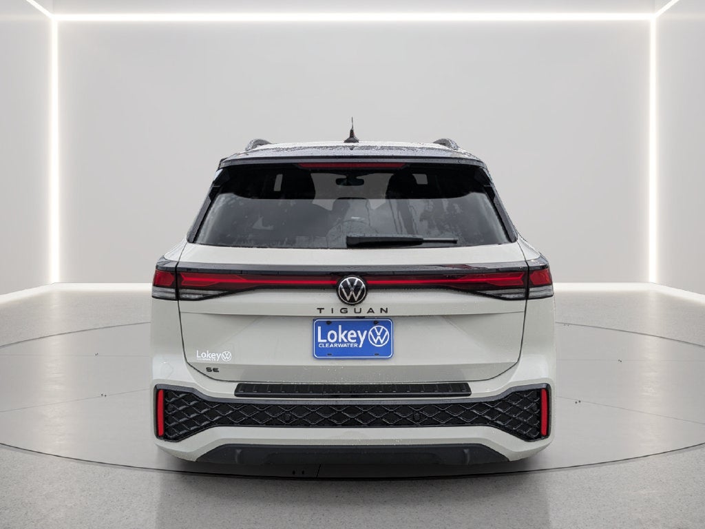 2026 Volkswagen Tiguan SE R-Line Black