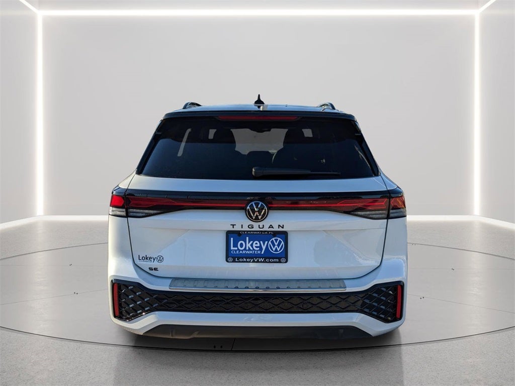 2026 Volkswagen Tiguan 2.0T SE R-Line Black