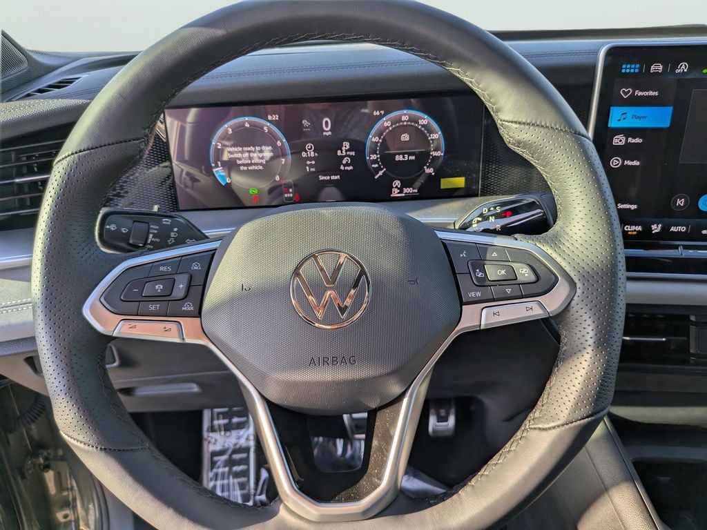 2026 Volkswagen Tiguan 2.0T SE R-Line Black