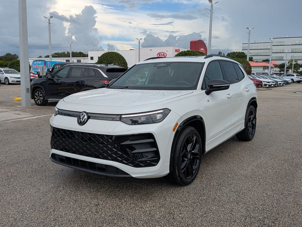 2026 Volkswagen Tiguan 2.0T SE R-Line Black