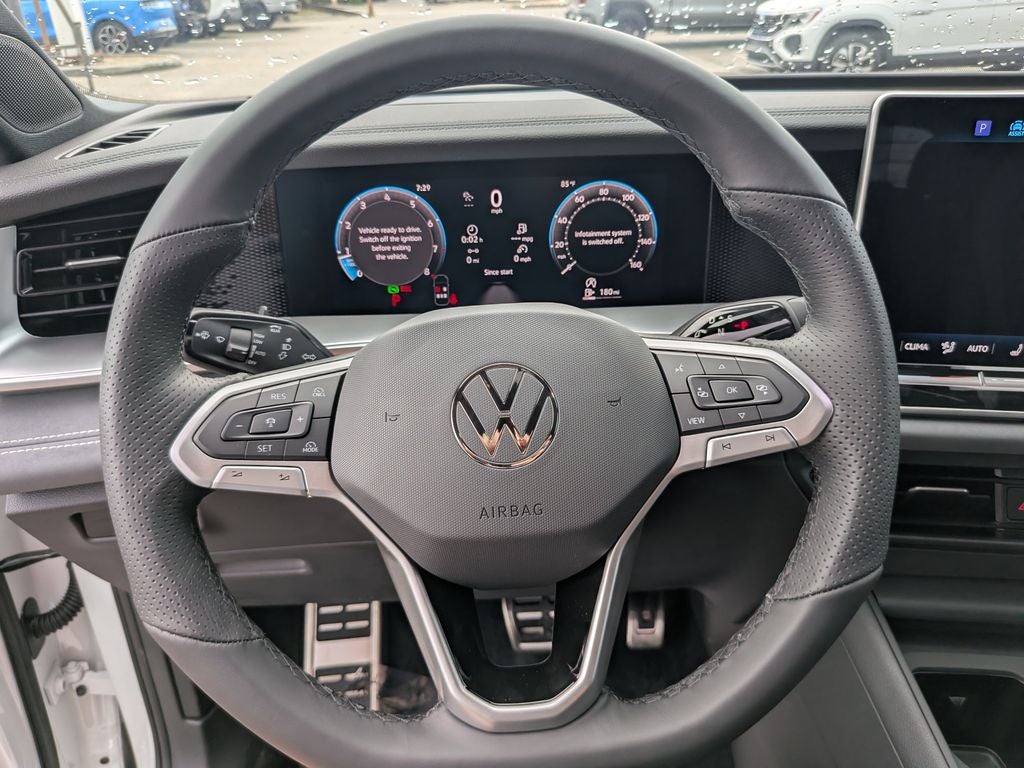 2026 Volkswagen Tiguan 2.0T SE R-Line Black