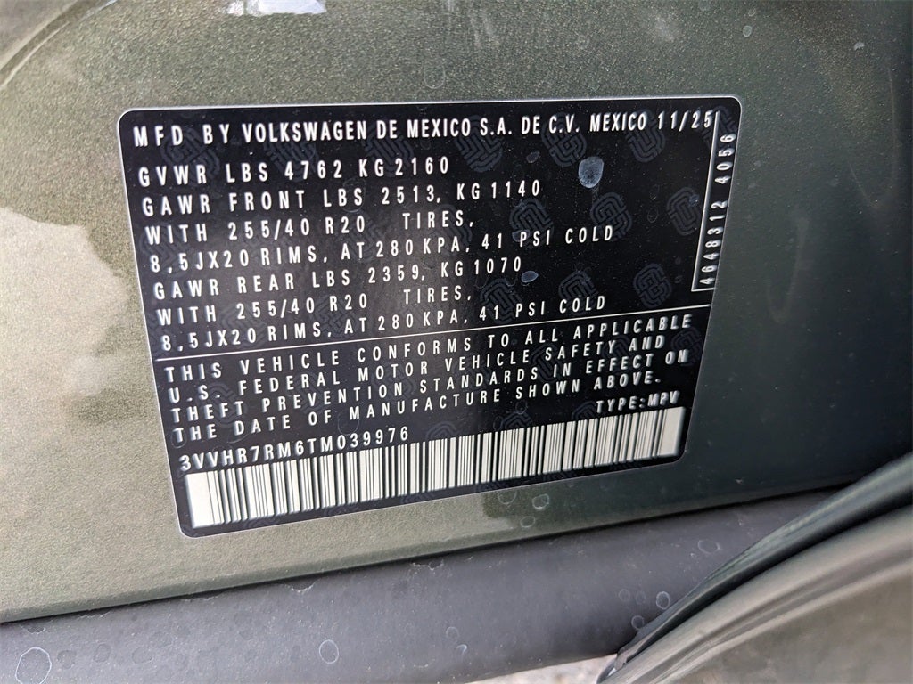 2026 Volkswagen Tiguan 2.0T SE R-Line Black