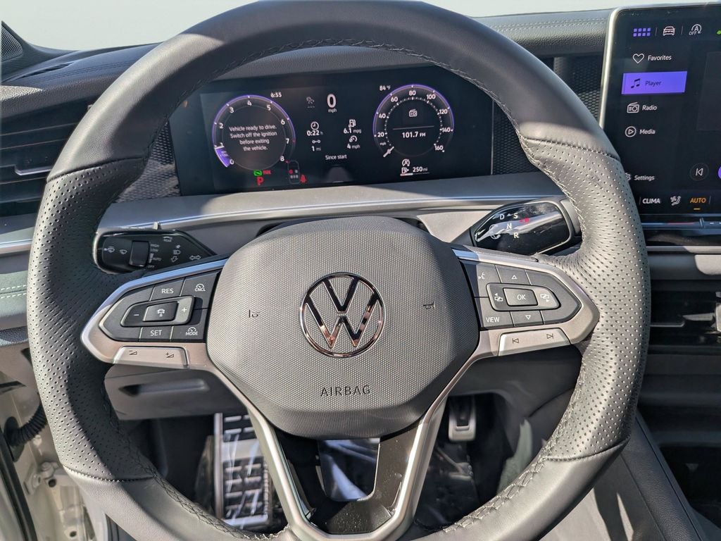 2026 Volkswagen Tiguan 2.0T SE R-Line Black