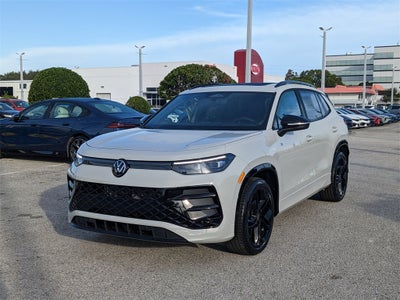 2026 Volkswagen Tiguan 2.0T SE R-Line Black