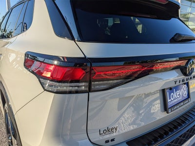 2026 Volkswagen Tiguan 2.0T SE R-Line Black