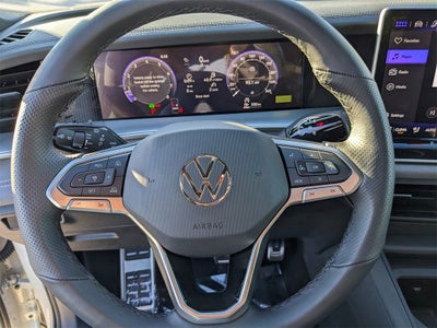 2026 Volkswagen Tiguan 2.0T SE R-Line Black