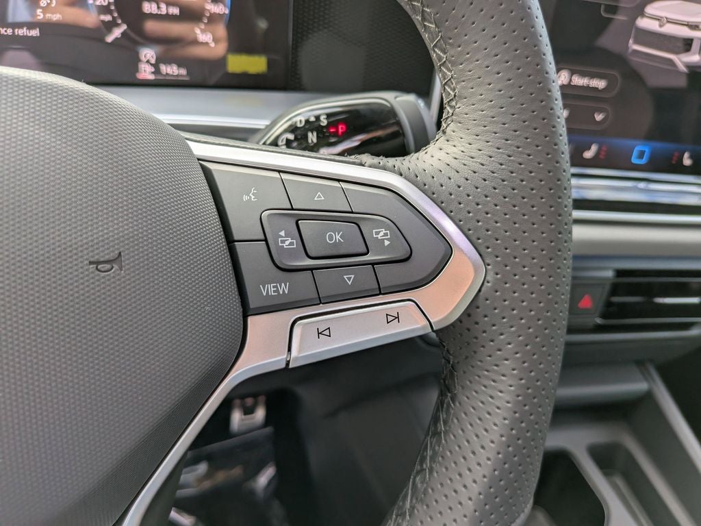 2026 Volkswagen Tiguan 2.0T SE R-Line Black