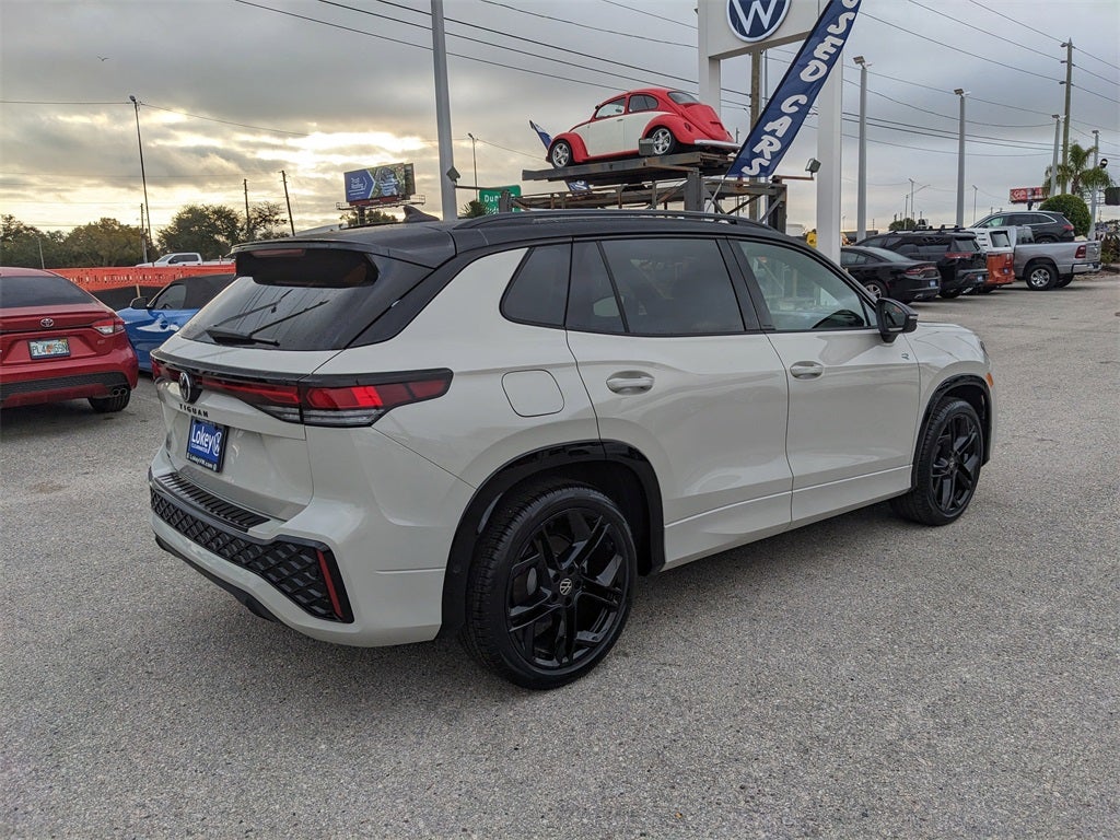 2026 Volkswagen Tiguan 2.0T SE R-Line Black