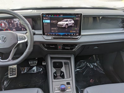 2026 Volkswagen Tiguan 2.0T SE R-Line Black