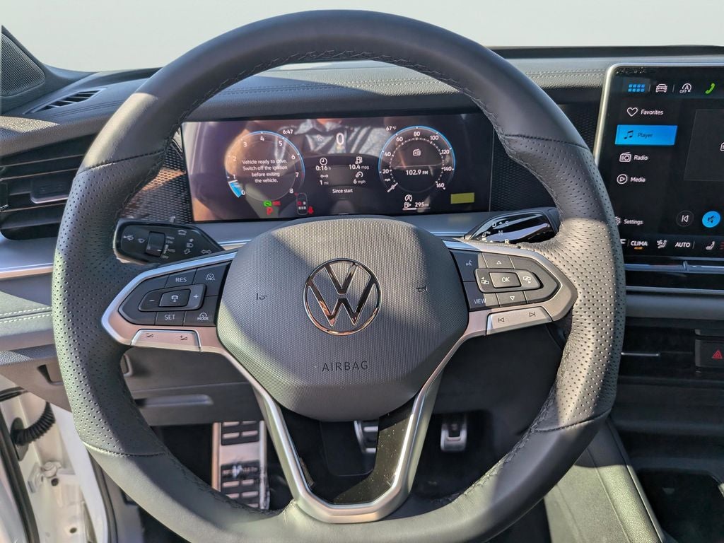 2026 Volkswagen Tiguan 2.0T SE R-Line Black