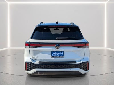 2026 Volkswagen Tiguan 2.0T SE R-Line Black