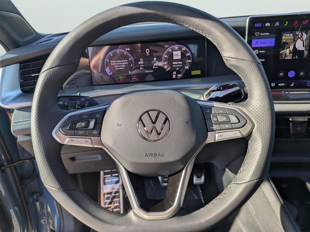 2026 Volkswagen Tiguan 2.0T SE R-Line Black
