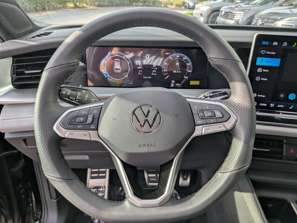 2026 Volkswagen Tiguan 2.0T SE R-Line Black