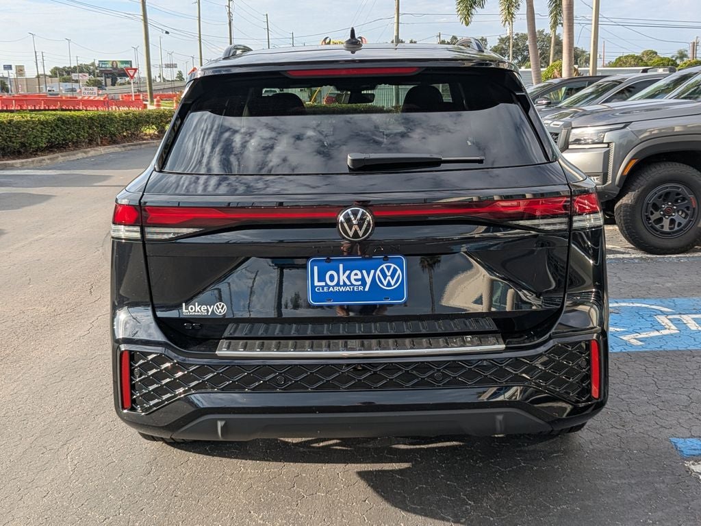 2026 Volkswagen Tiguan 2.0T SE R-Line Black