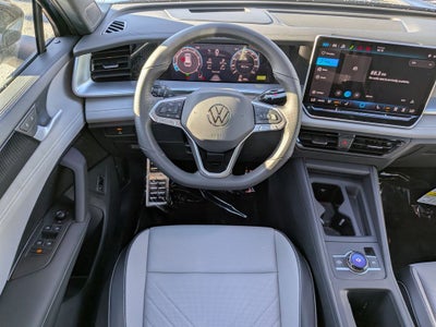 2026 Volkswagen Tiguan 2.0T SE R-Line Black