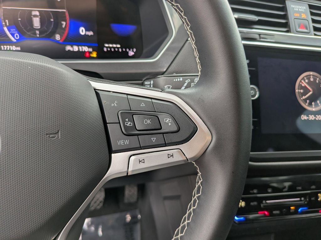 2024 Volkswagen Tiguan 2.0T SE