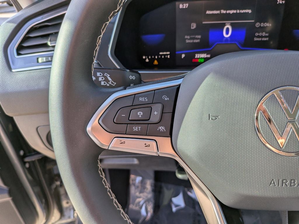2023 Volkswagen Tiguan 2.0T SE