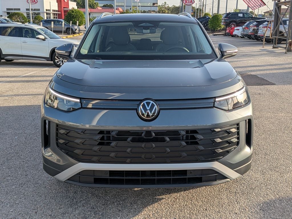 2026 Volkswagen Tiguan 2.0T SE