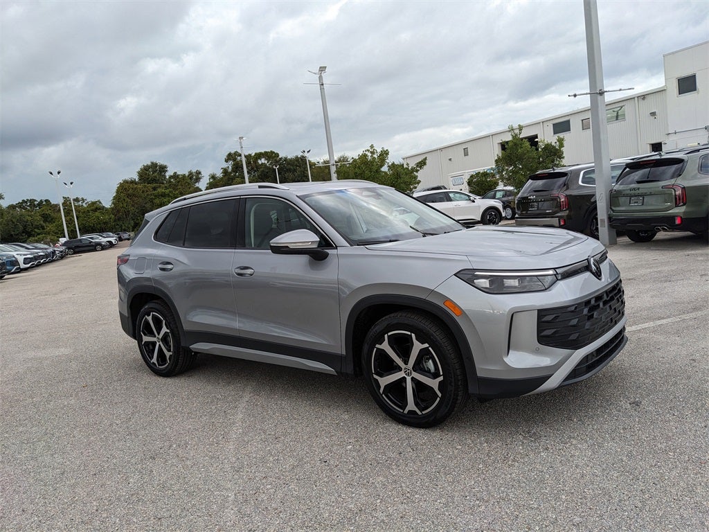 2026 Volkswagen Tiguan 2.0T SE