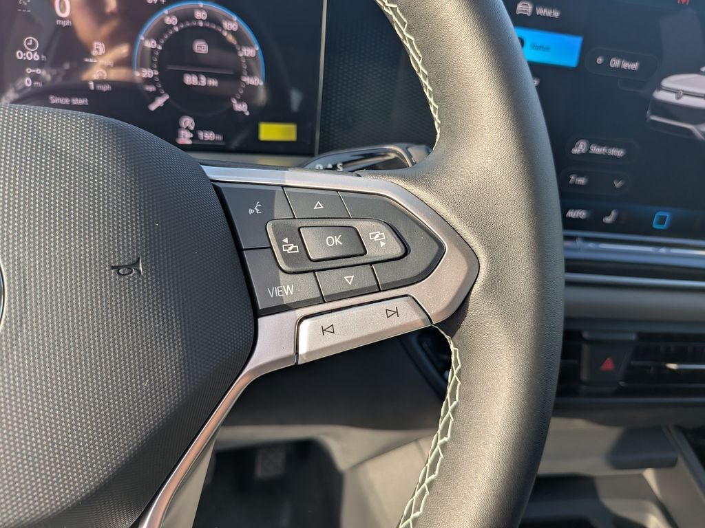 2026 Volkswagen Tiguan 2.0T SE