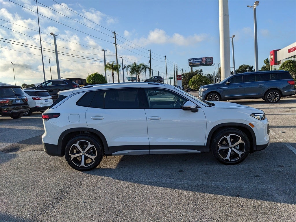2026 Volkswagen Tiguan 2.0T SE
