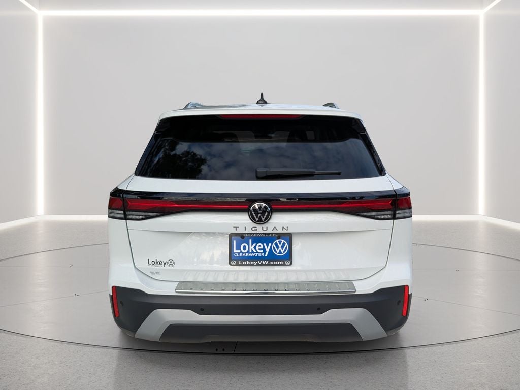 2026 Volkswagen Tiguan 2.0T SE