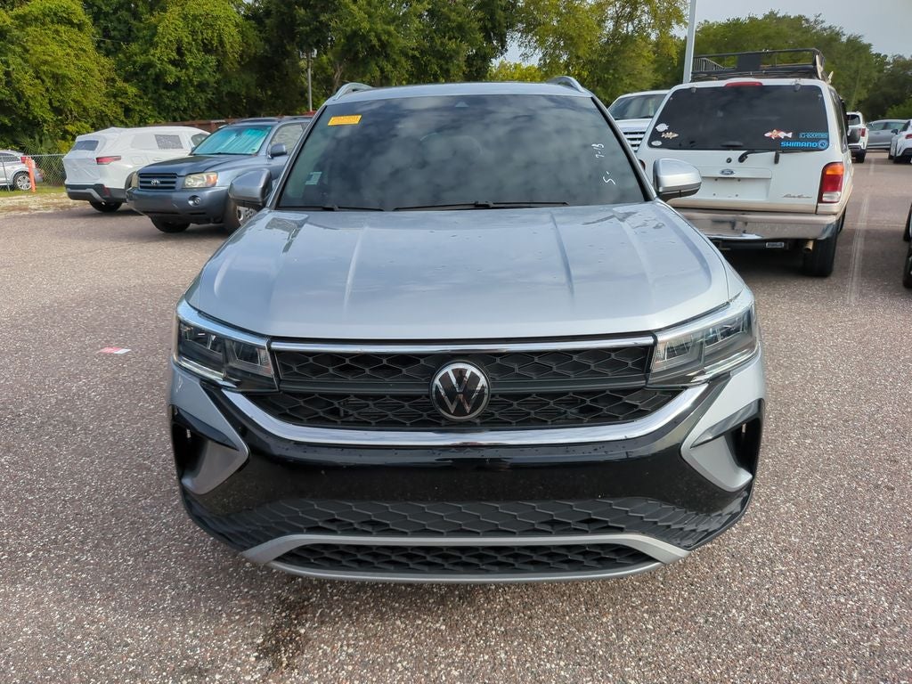 2023 Volkswagen Taos 1.5T SE