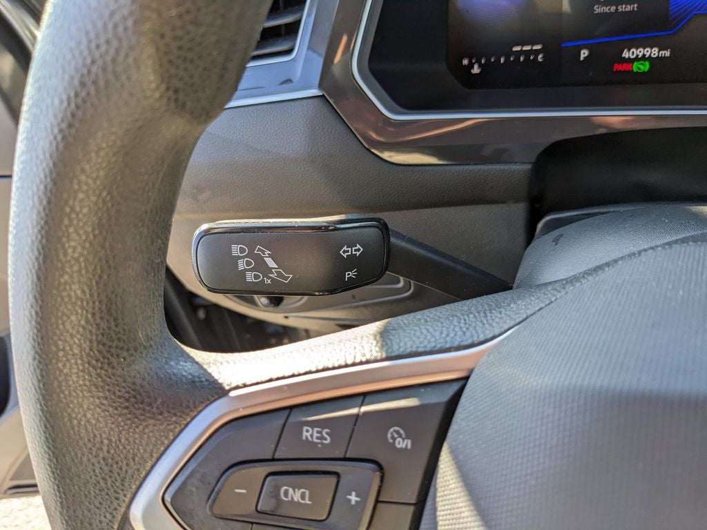 2023 Volkswagen Tiguan 2.0T S