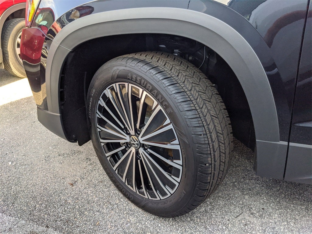 2025 Volkswagen Taos 1.5T SE